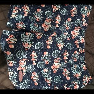 Vineyard Vines swim trunks. Size XL.